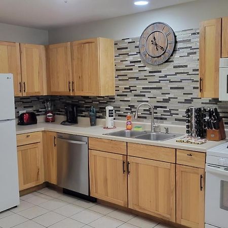 2Br Rustic Villa Utica Luaran gambar