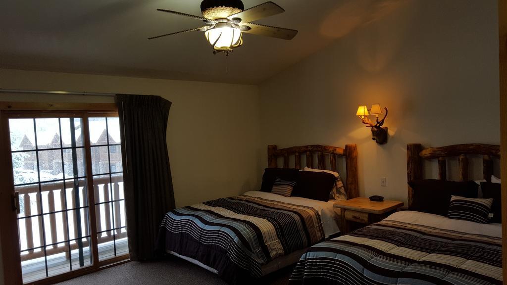 2Br Rustic Villa Utica Luaran gambar