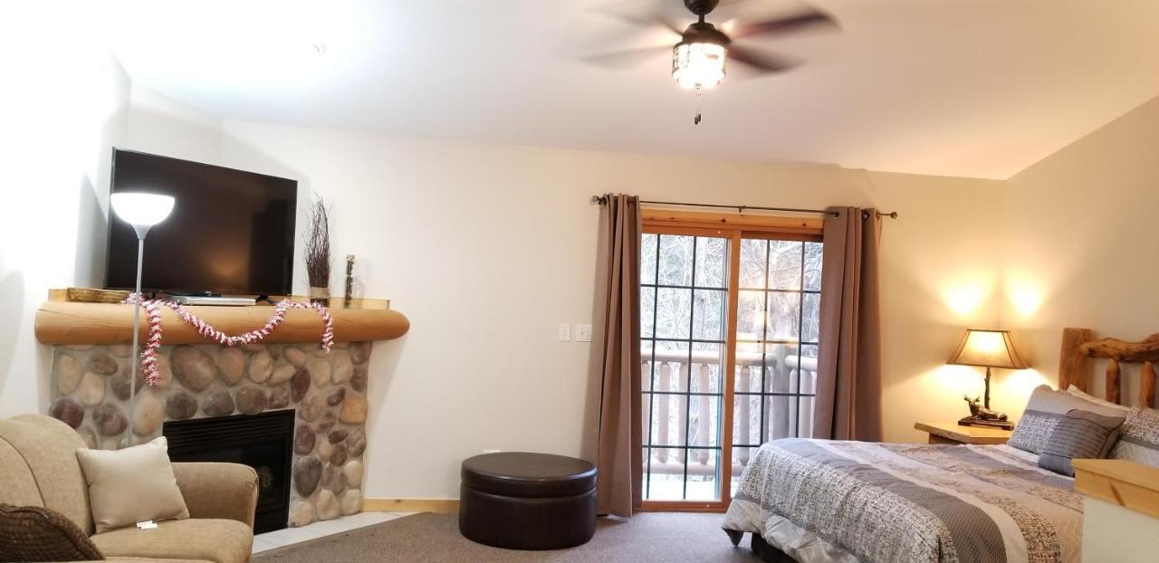 2Br Rustic Villa Utica Luaran gambar