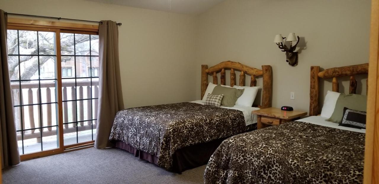 2Br Rustic Villa Utica Luaran gambar